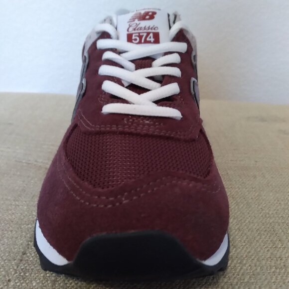 New Balance 574 Core Classic - Women's Sz 8.5 Medium- Burgundy Suede/Mesh - Picture 7 of 9